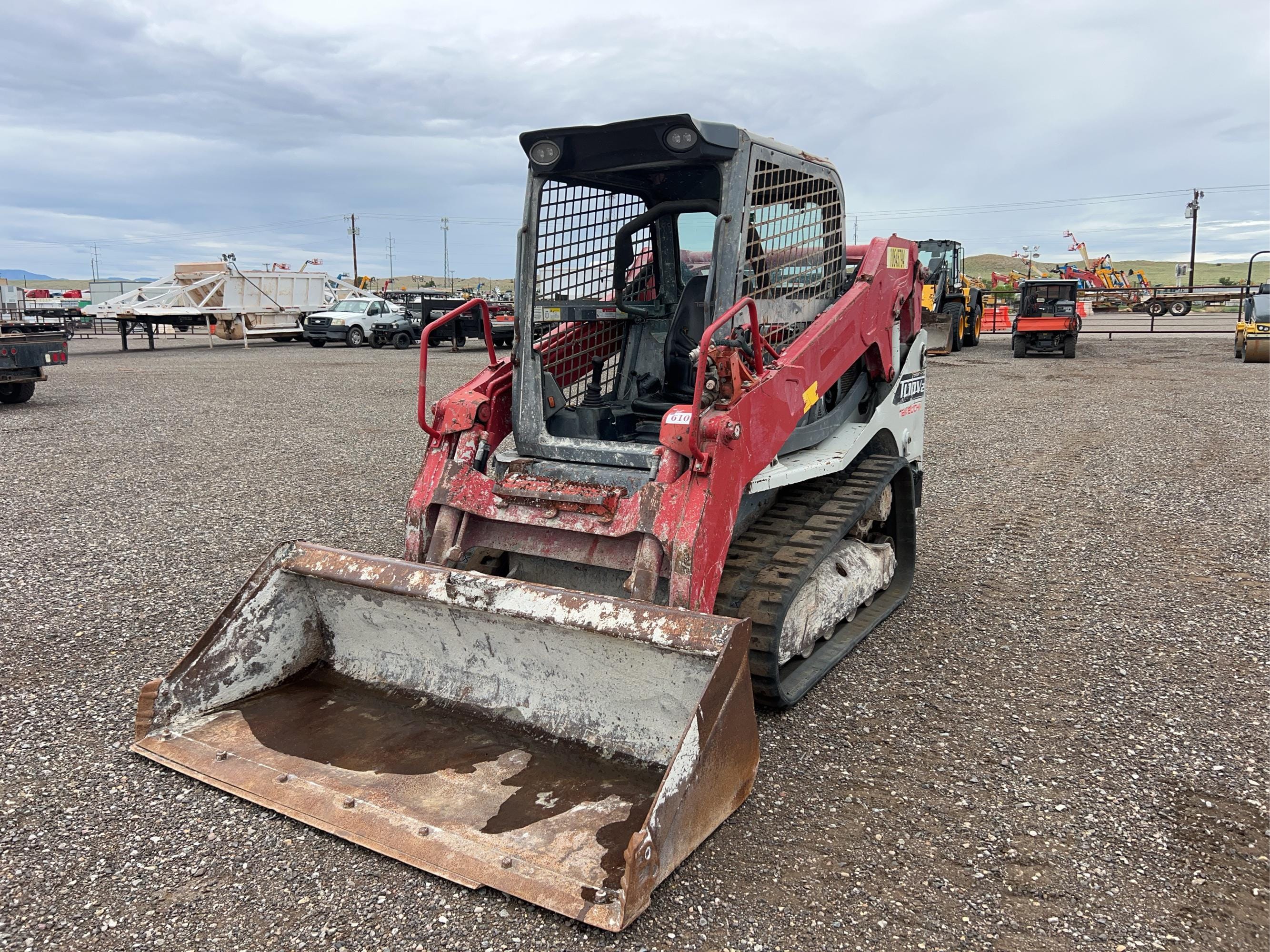 2015 Takeuchi TL10V2 Equipment Image0