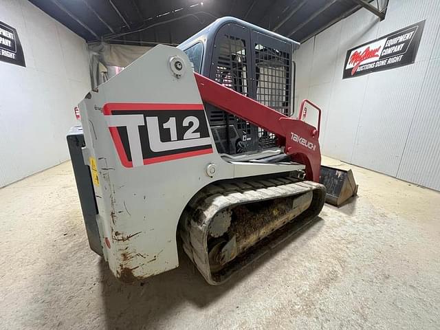 Image of Takeuchi TL12 equipment image 4