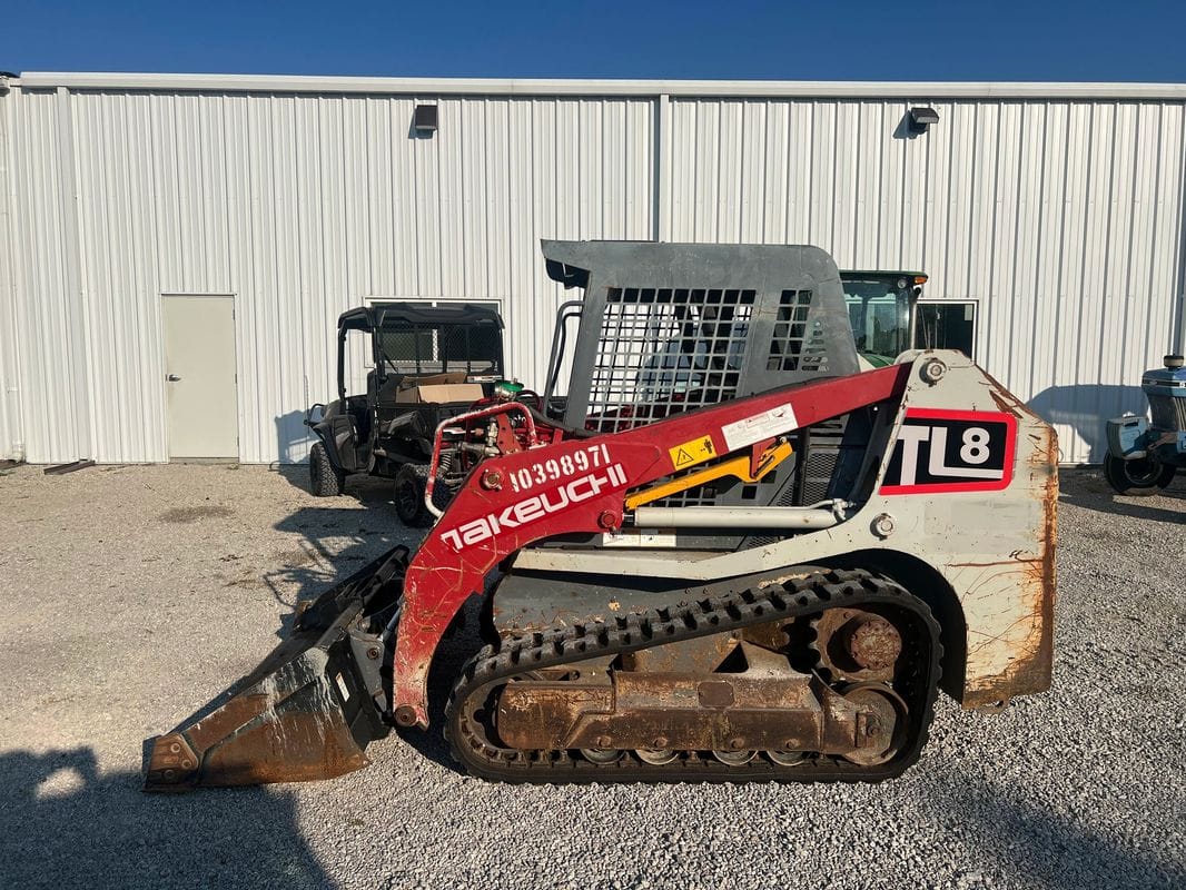 2015 Takeuchi TL8 Equipment Image0