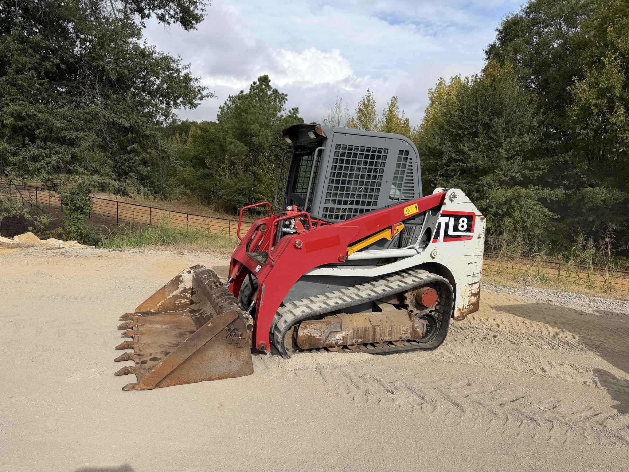 2015 Takeuchi TL8 Equipment Image0