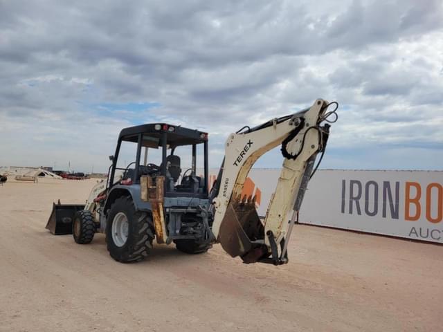 Image of Terex TLB840R equipment image 2