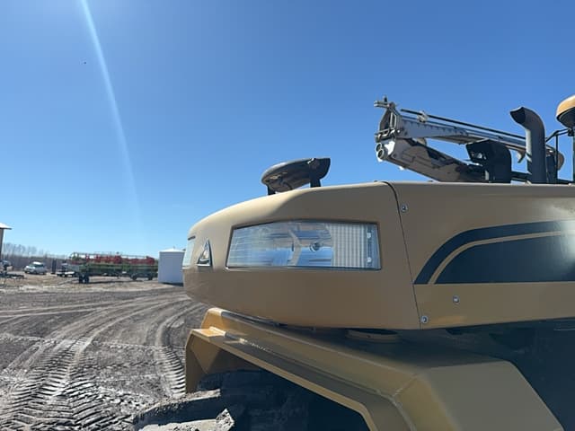 Image of Terra-Gator TG8300B equipment image 4