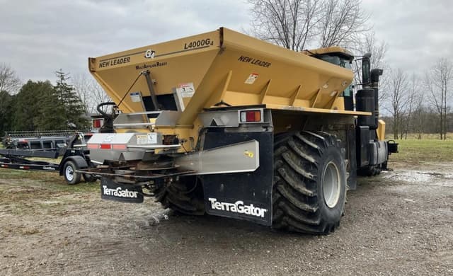 Image of Terra-Gator TG7300B equipment image 3