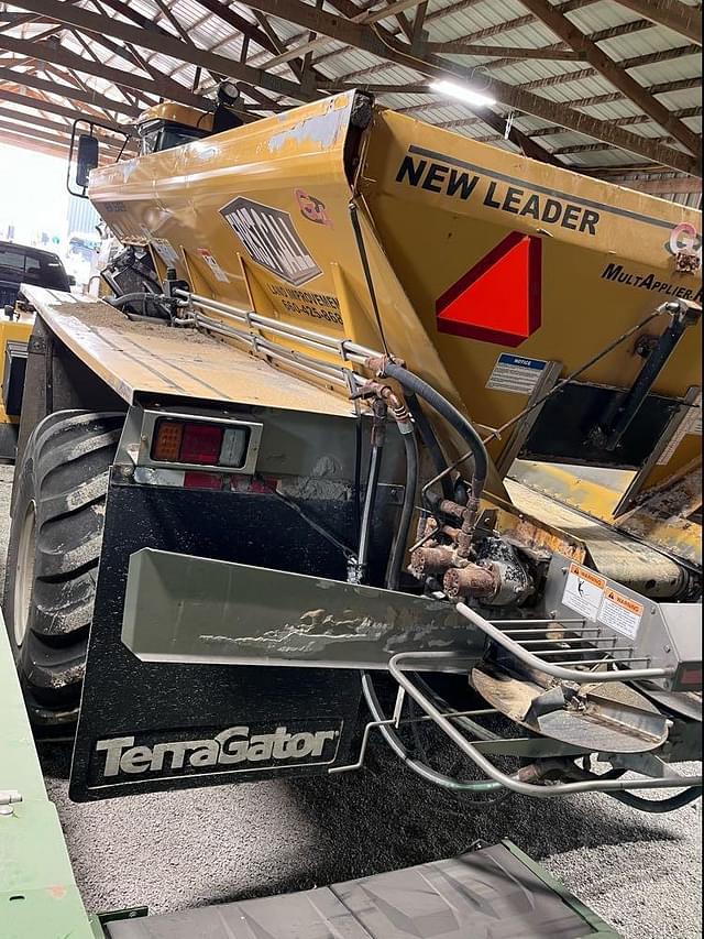 Image of Terra-Gator TG8400B equipment image 2