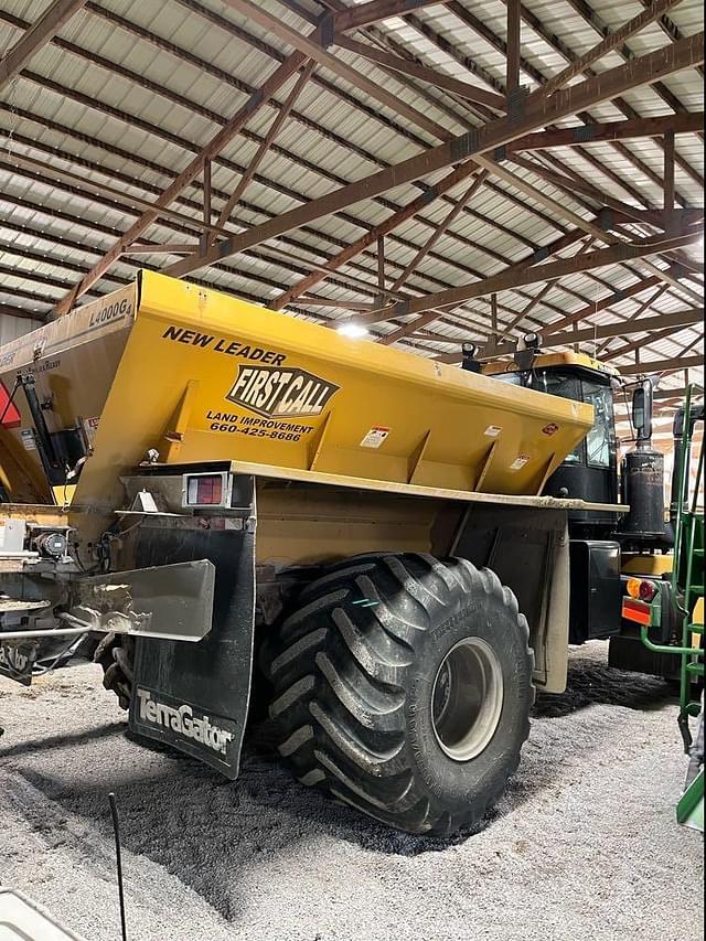 Image of Terra-Gator TG8400B equipment image 3