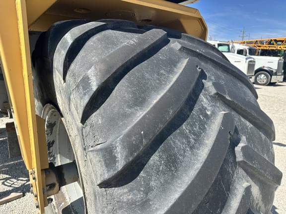 Image of Terra-Gator TG9300B equipment image 3