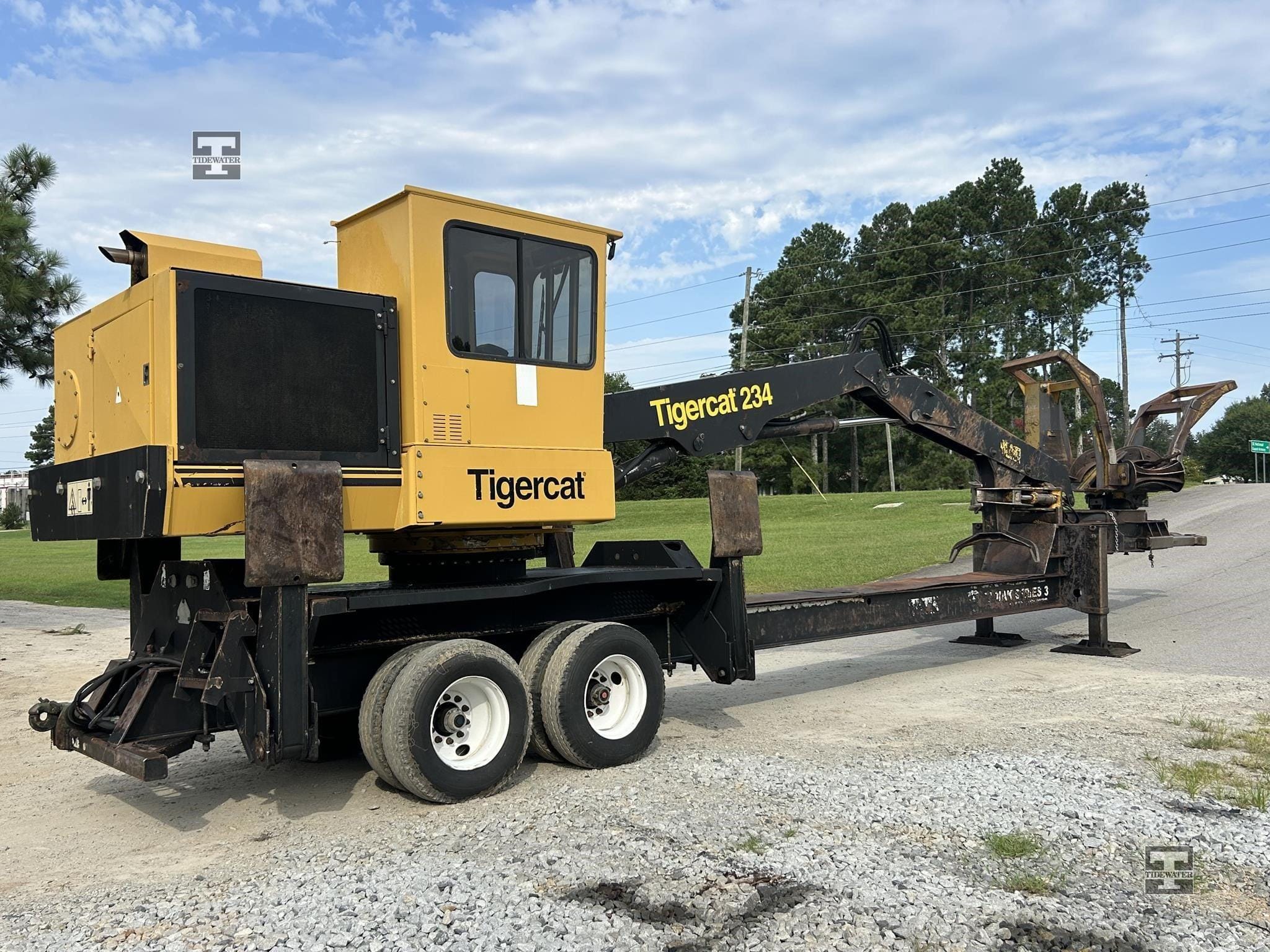 2015 Tigercat 234 Equipment Image0