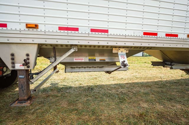 Image of Timpte Super Hopper equipment image 1