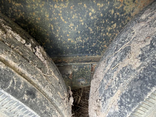 Image of Top Hat Undetermined equipment image 3