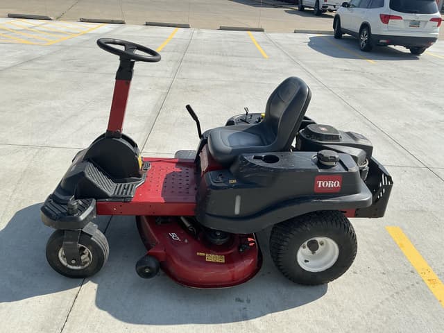 Image of Toro Timecutter SW5000 equipment image 2