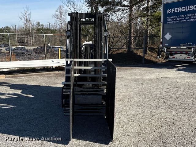 Image of Toyota 8FGU18 equipment image 1