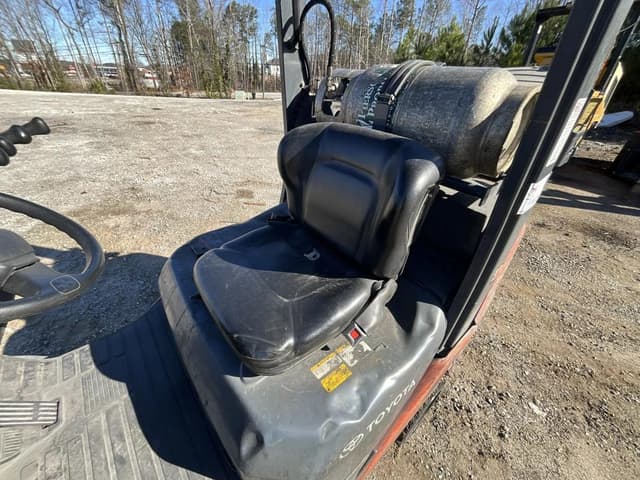 Image of Toyota 8FGCU25 equipment image 2