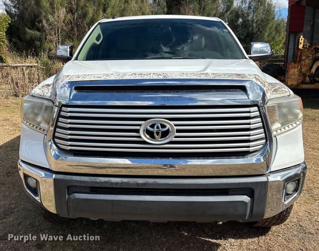 Image of Toyota Tundra equipment image 1