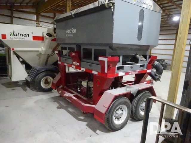 Image of Travis HSC2000R equipment image 4