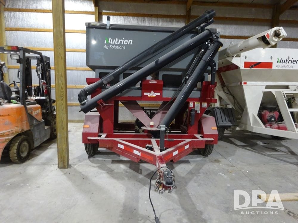 2015 Travis HSC2000R Equipment Image0