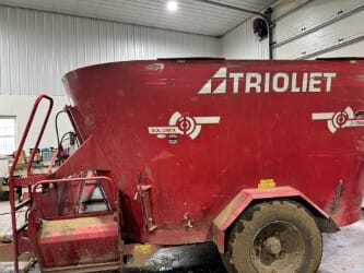 2015 Trioliet Solomix 2-1200L Equipment Image0