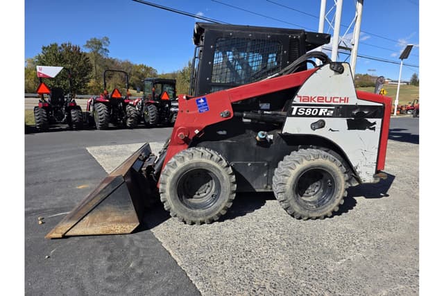 Image of Takeuchi TS80R2 equipment image 1