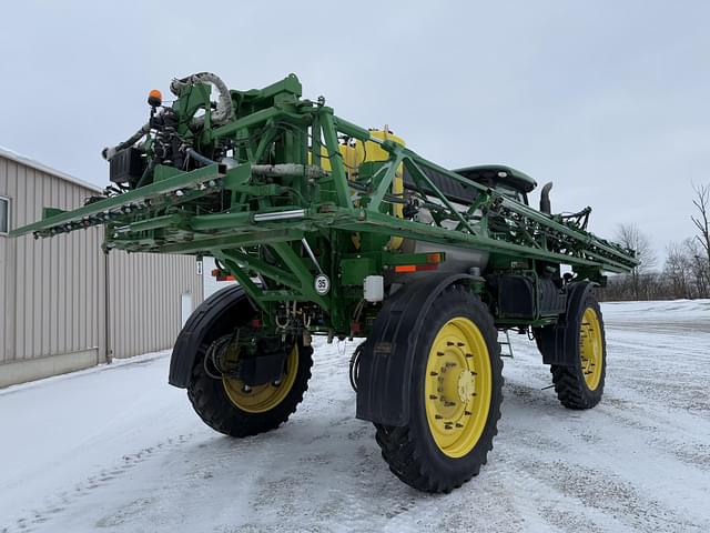 Image of John Deere R4045 equipment image 4