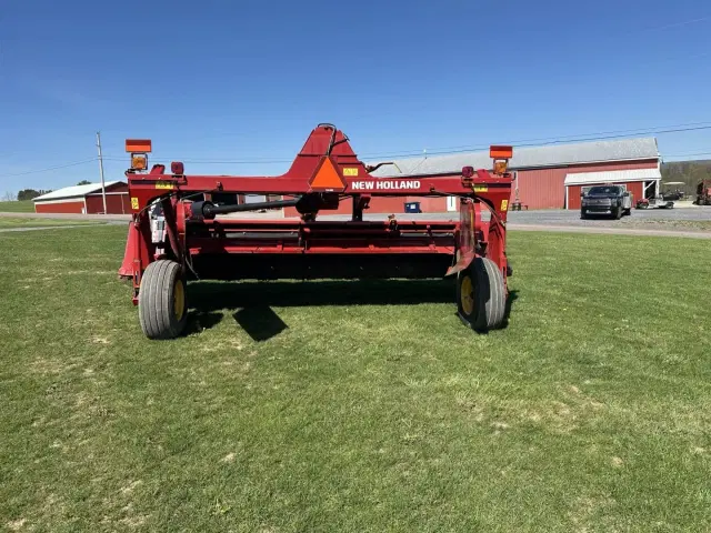 Image of New Holland 316 equipment image 3