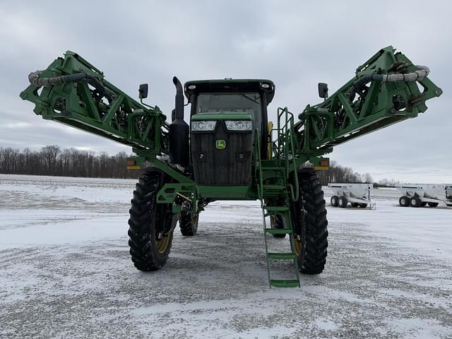 Image of John Deere R4045 equipment image 3