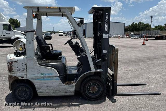 Image of Unicarriers PF50 equipment image 3