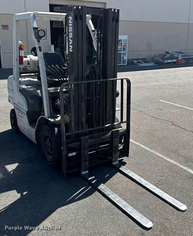 Image of Unicarriers PF50 equipment image 2