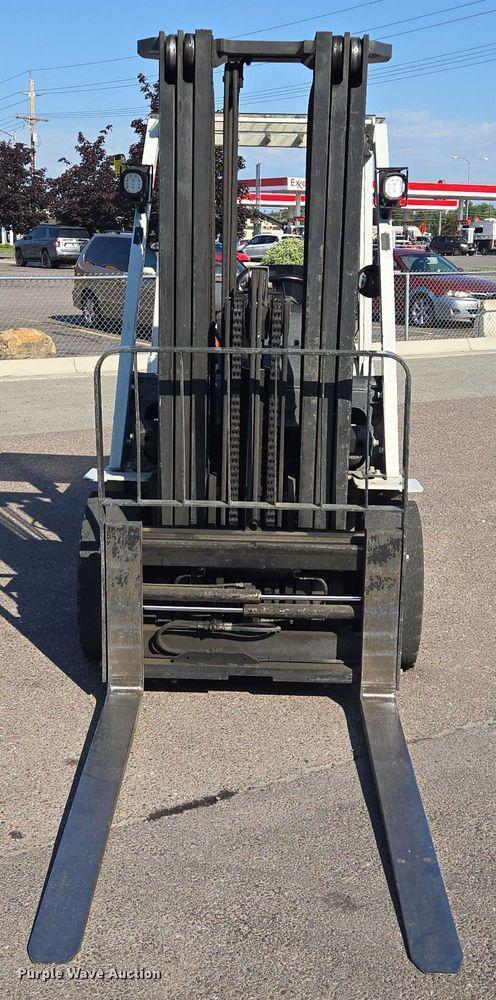 Image of Unicarriers PF70 equipment image 1