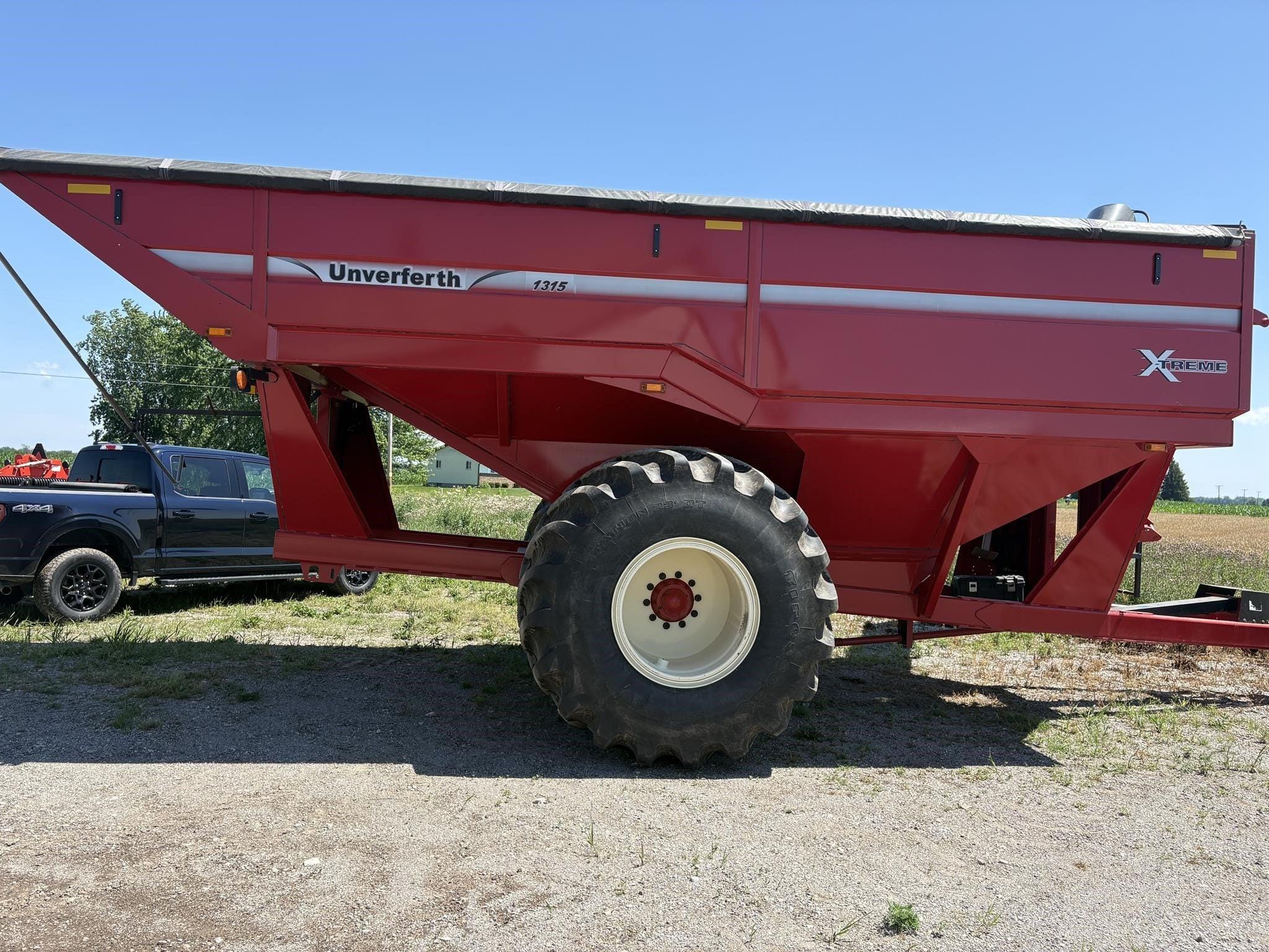 2015 Unverferth 1315 Equipment Image0