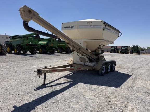 2015 Unverferth 3750 Equipment Image0