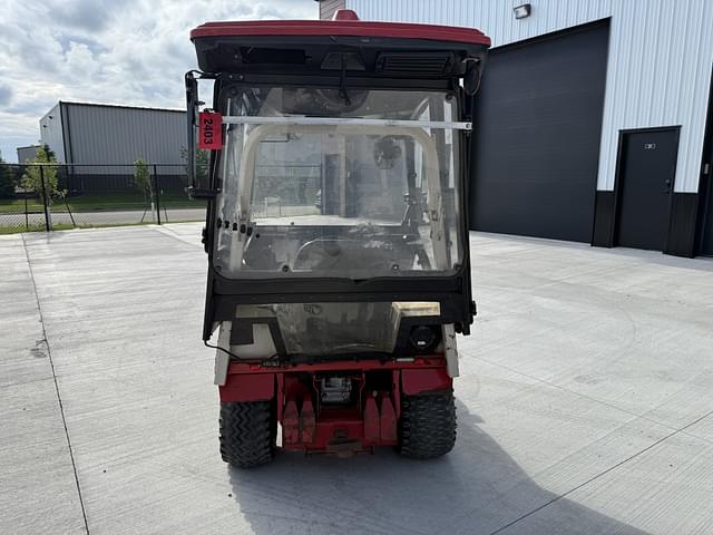 Image of Ventrac 4500P equipment image 3
