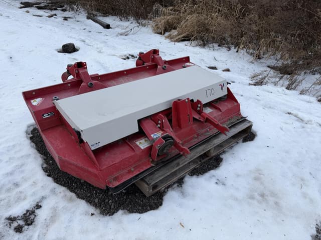 Image of Ventrac 4500Y equipment image 2