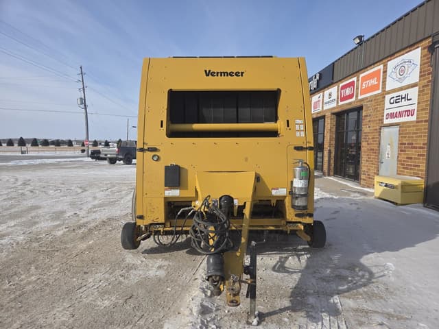 Image of Vermeer 605N Cornstalk Special equipment image 2