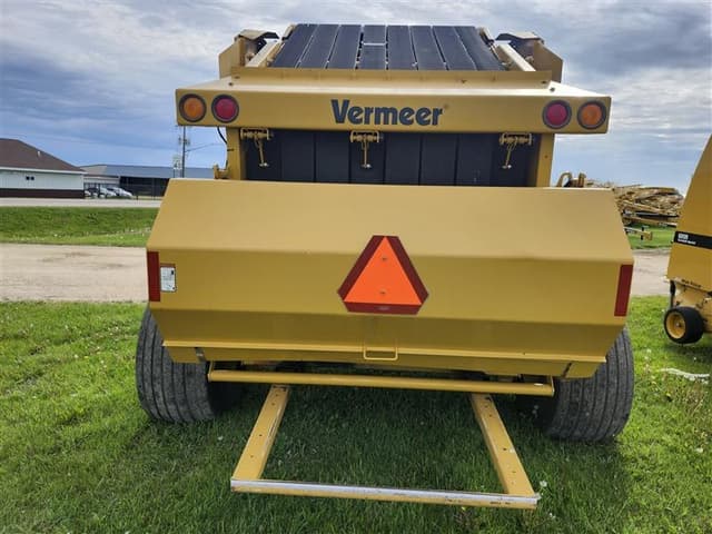 Image of Vermeer 605N Cornstalk Special equipment image 2