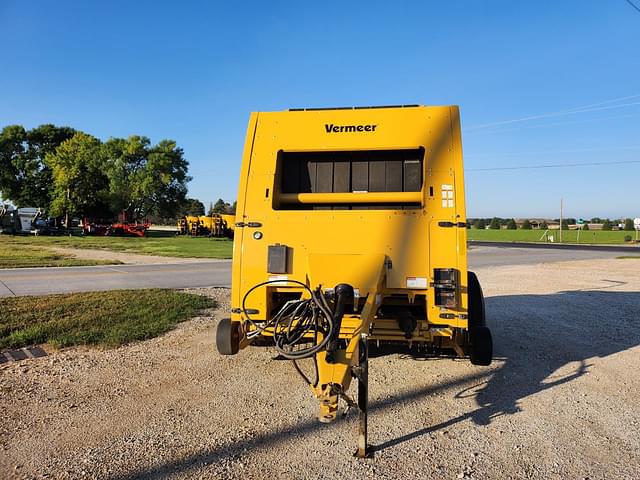 Image of Vermeer 605N Cornstalk Special equipment image 1