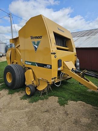 Image of Vermeer 605N Cornstalk Special equipment image 1