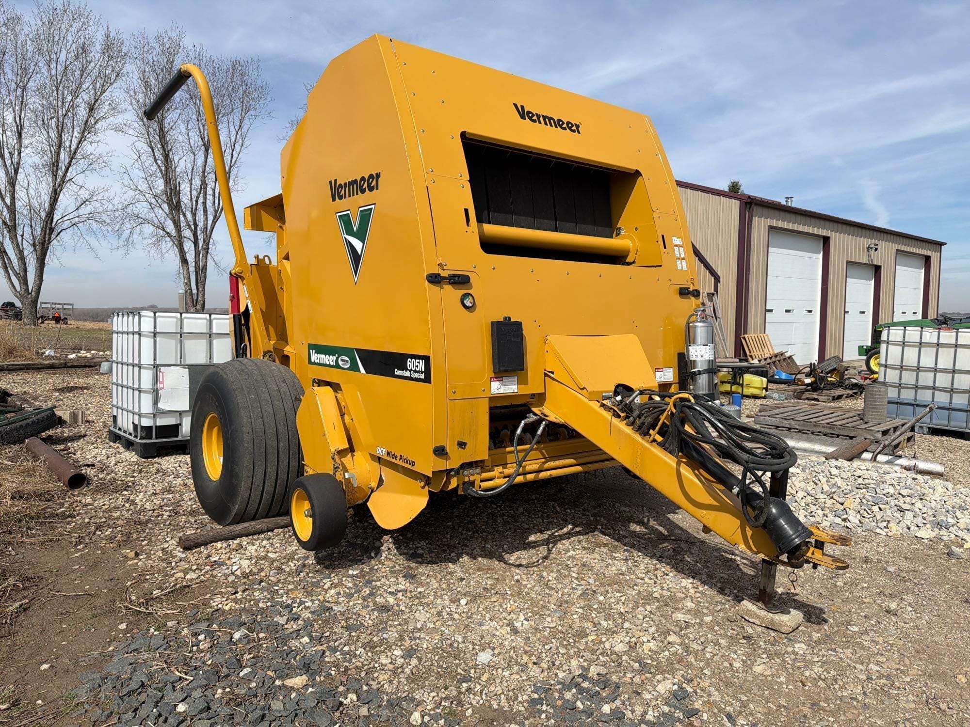 2015 Vermeer 605N Equipment Image0