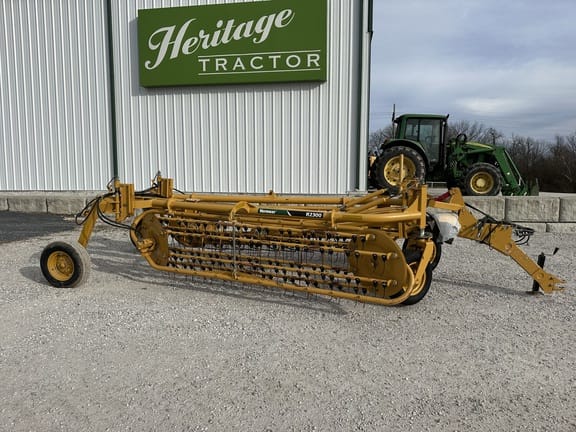 2015 Vermeer R2300 Equipment Image0