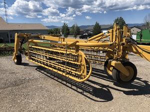 2015 Vermeer R2800 Image