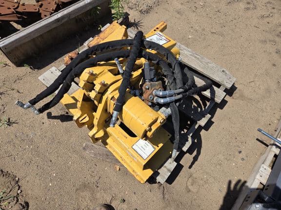 Image of Vermeer TR44 equipment image 1