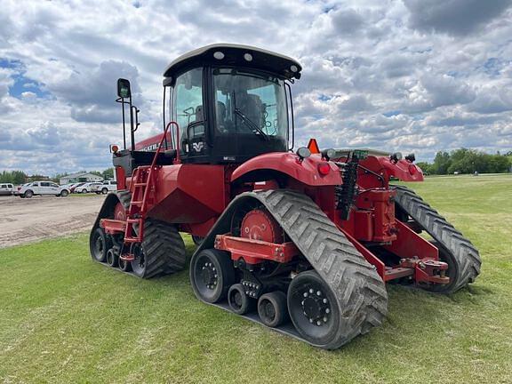 Image of Versatile 550DT equipment image 4