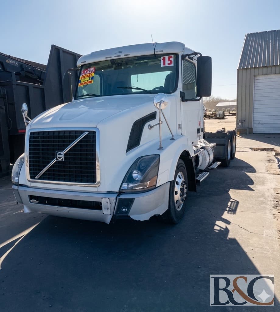 Image of Volvo VNL Primary image