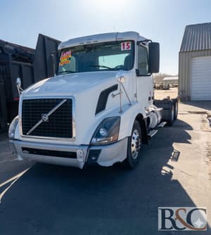 2015 Volvo VNL Image