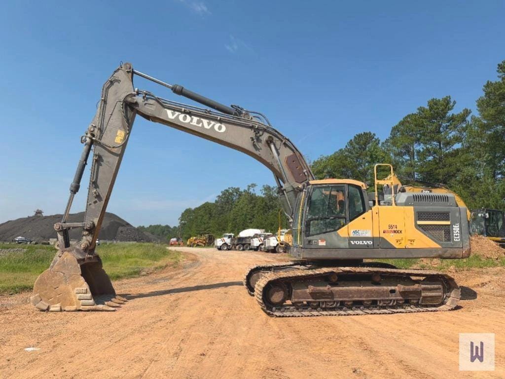 2015 Volvo EC350EL Equipment Image0