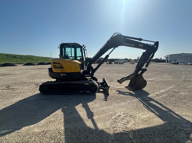 Image of Volvo ECR88D equipment image 3