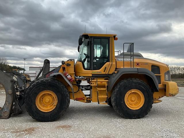 Image of Volvo L110H equipment image 1