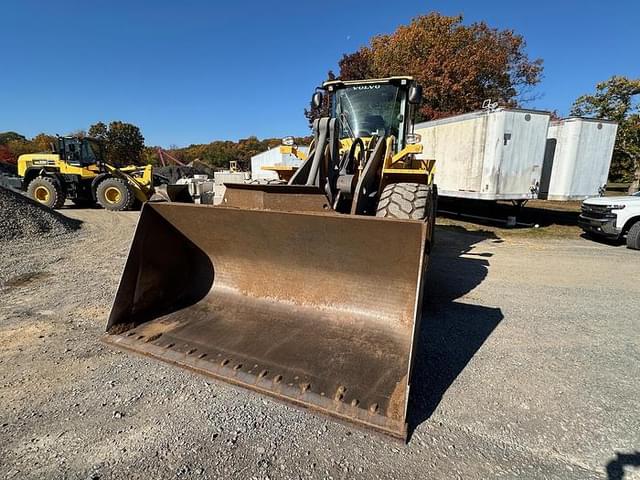 Image of Volvo L150H equipment image 4