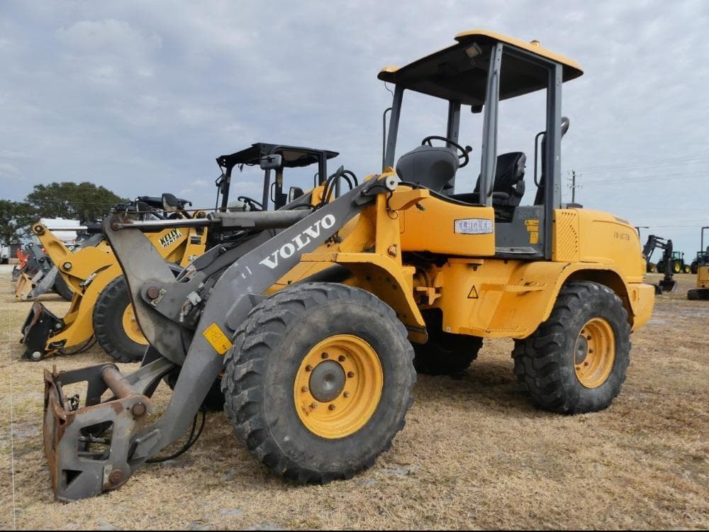 Image of Volvo L30G Primary image