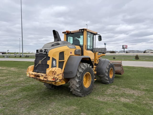 Image of Volvo L60H equipment image 4