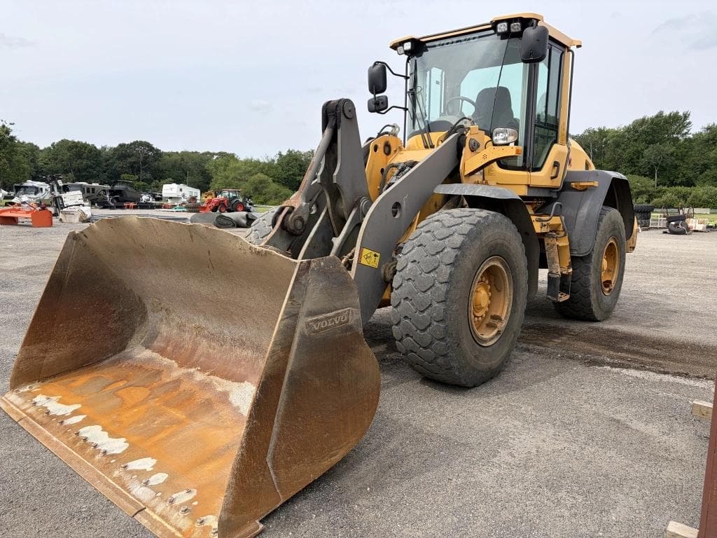 Image of Volvo L90H Primary image