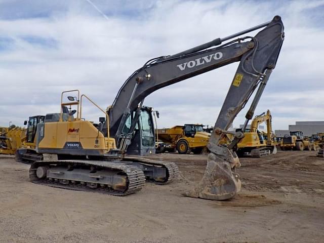 Image of Volvo EC220EL equipment image 1